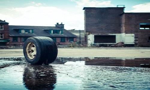 Instead of a spare tire, some new automobiles have a Tire puncture tool kit. It becomes essential to comprehend how it operates.